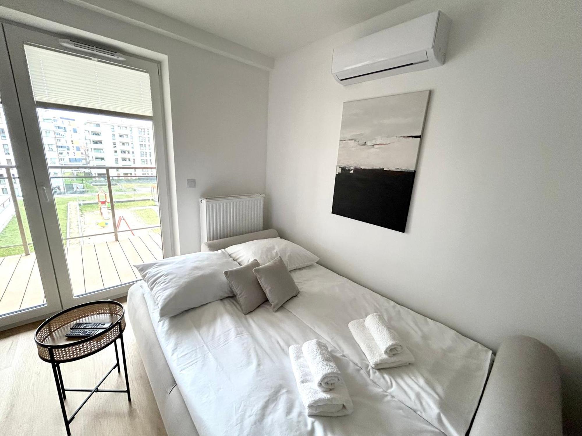 Apartament Lina Koralowa Samodzielne Zameldowanie Self Check-In Lublin Dış mekan fotoğraf